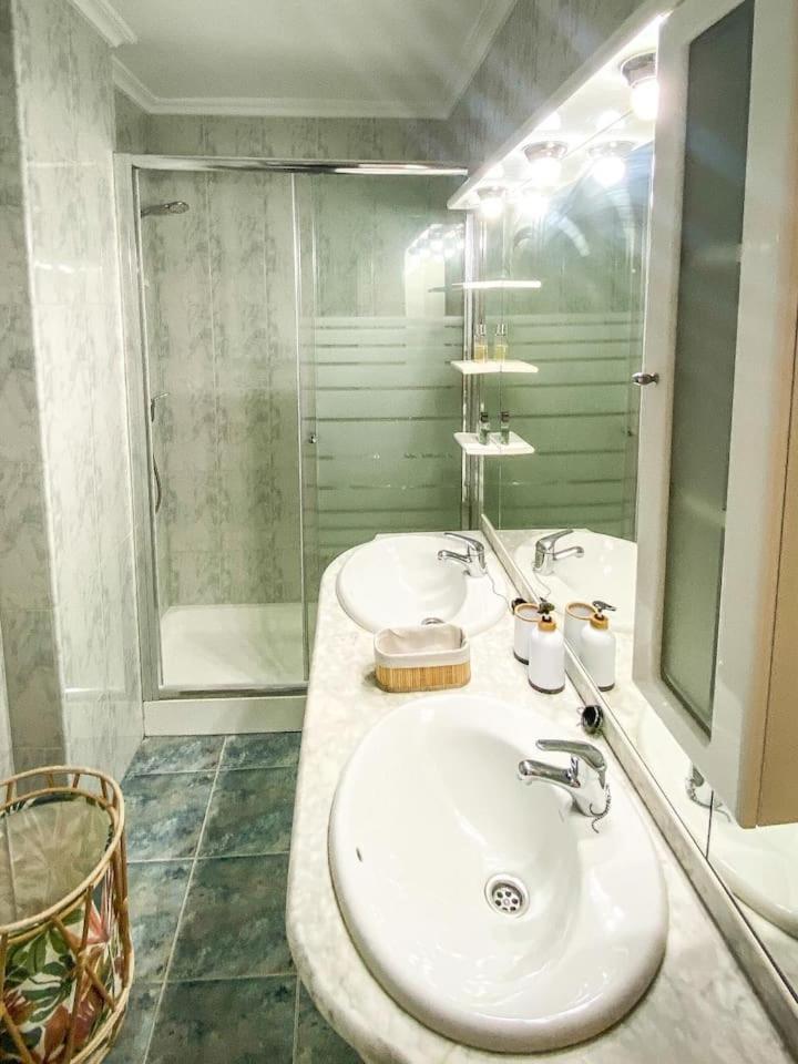 Residencial Leyra, Piso Centrico De 6 Habitaciones, 8 Camas Salamanca Exterior foto